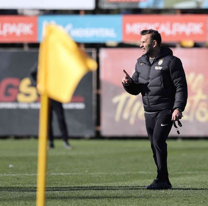 Galatasaray’da Icardi Saha Çalışmalarına Başladı