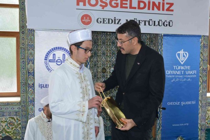 Gediz’de Hafızlık İcazet Merasimi