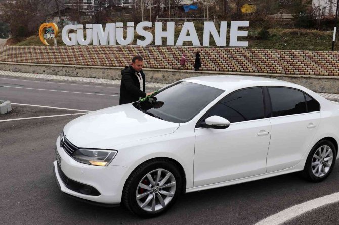 Evinden 750 Kilometre Uzakta Trafik Cezası Yedi