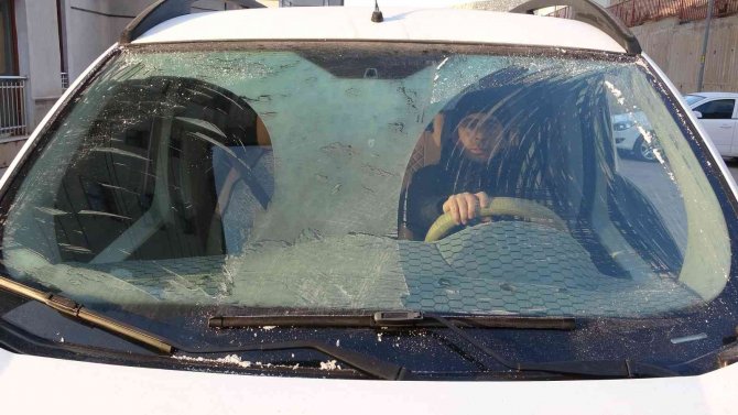 Yüksekova’da Yoğun Sis: Görüş Mesafesi 10 Metreye Kadar Düştü