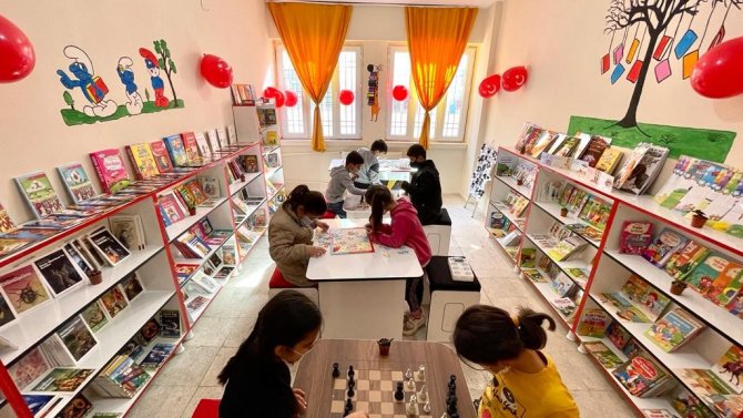 Uludere’de Kütüphanesiz Okul Kalmadı