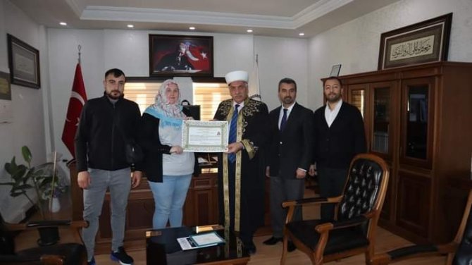 İ̇ngiliz Harris Antalya’da Müslüman Oldu