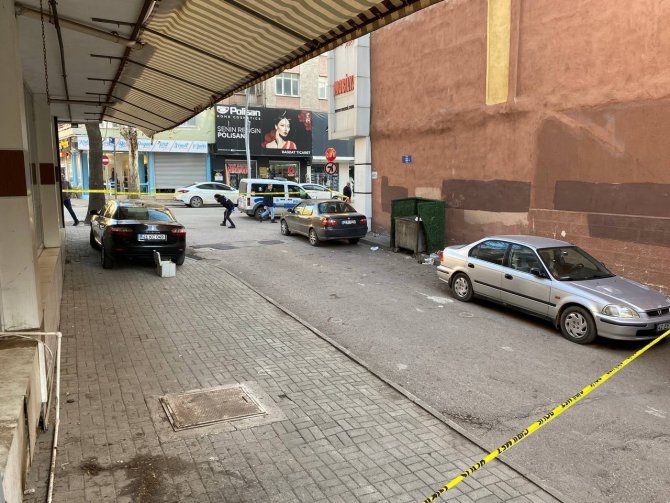 İ̇cra Memurunu Silahla Vuran Saldırgan Avukat Çıktı