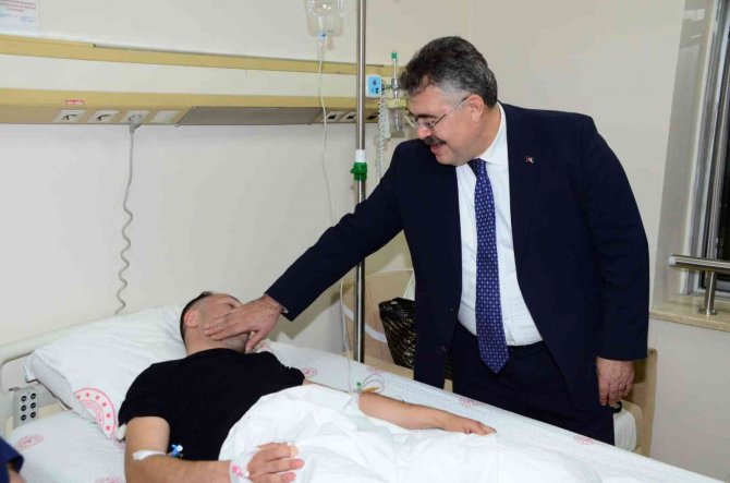 Komiser Kaza Kurşunuyla Yaralandı