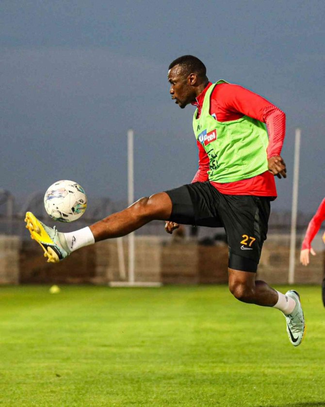 Kayserispor’da 3 Eksik Var