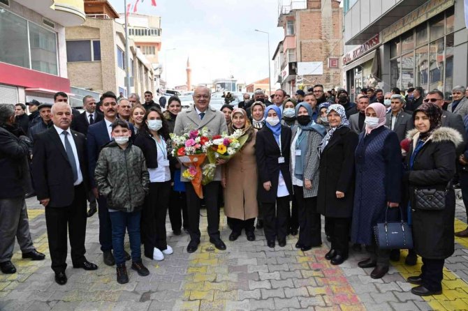 Başkan Ergün, 2022’nin En Başarılı Başkanları Arasında Yer Aldı