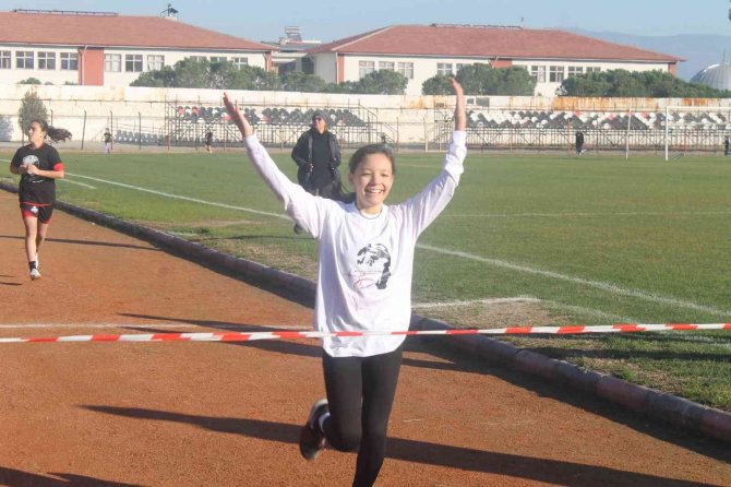 Büyük Atatürk Koşusu Turgutlu’da Yapıldı