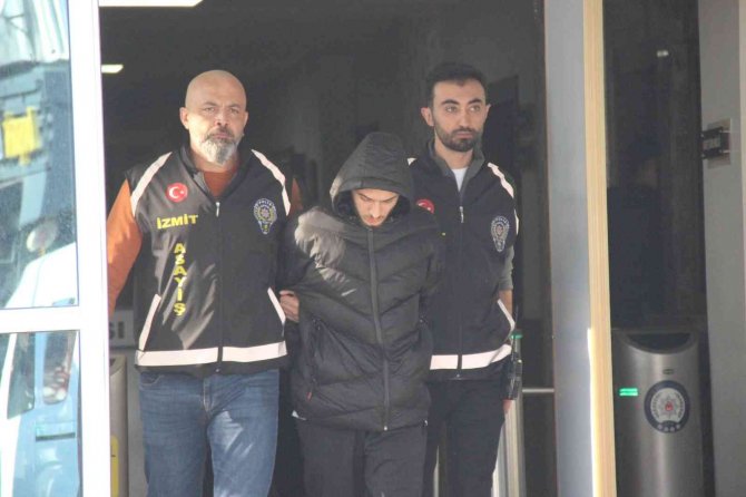 Milli Karateci Bıçaklanmıştı, Kavganın Sebebi "Bana Mı Laf Attın" Çıktı