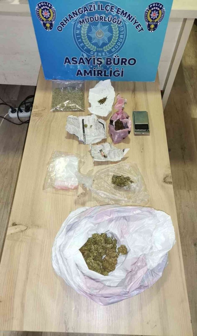 Zincirleme Uyuşturucu Ticaretine Polis Darbesi