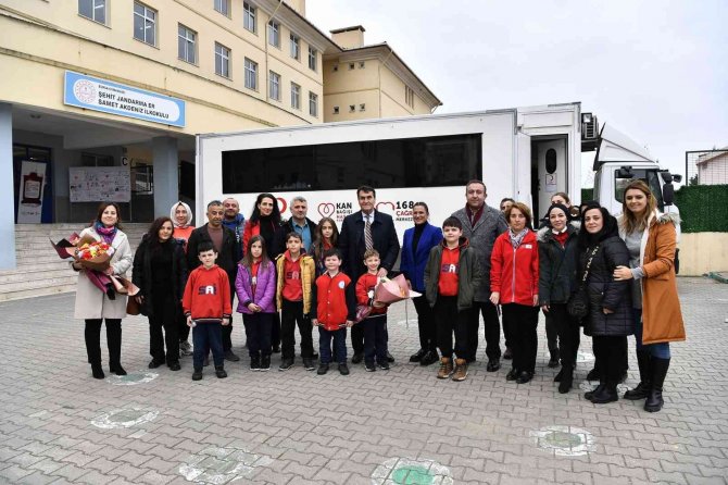 Başkan Dündar’dan Kan Bağışı Çağrısı