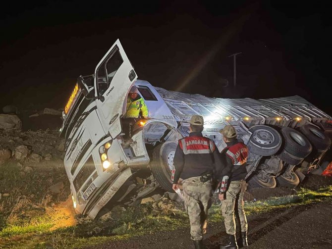 Siverek’te Trafik Kazası: 2 Yaralı