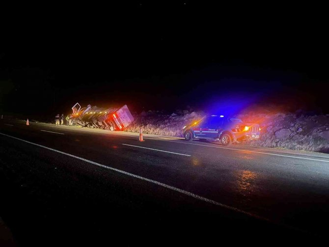 Siverek’te Trafik Kazası: 2 Yaralı