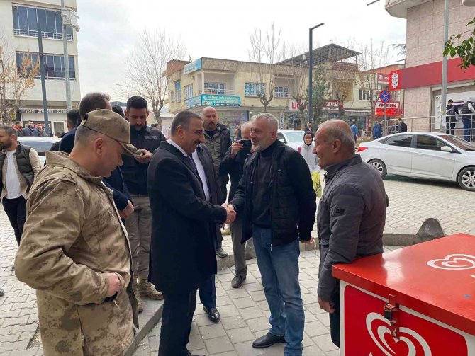 Vali Hacıbektaşoğlu, Yapımı Devam Eden Çalışmalar Hakkında Vatandaşı Bilgilendirdi