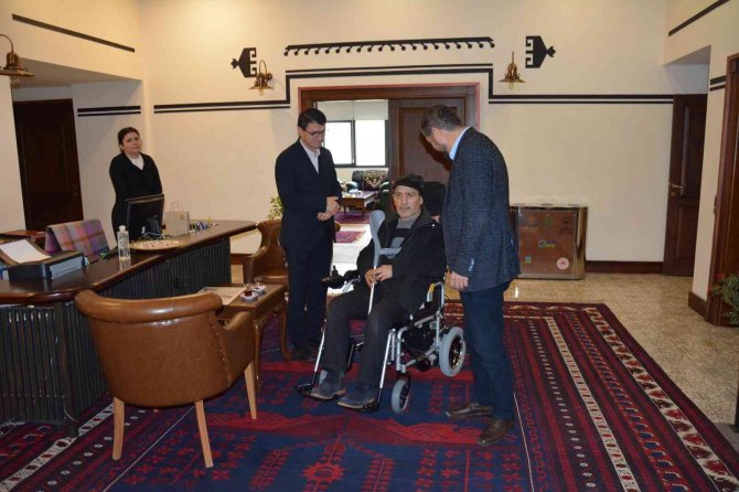 Sındırgı’da Engel Yok, Destek Var