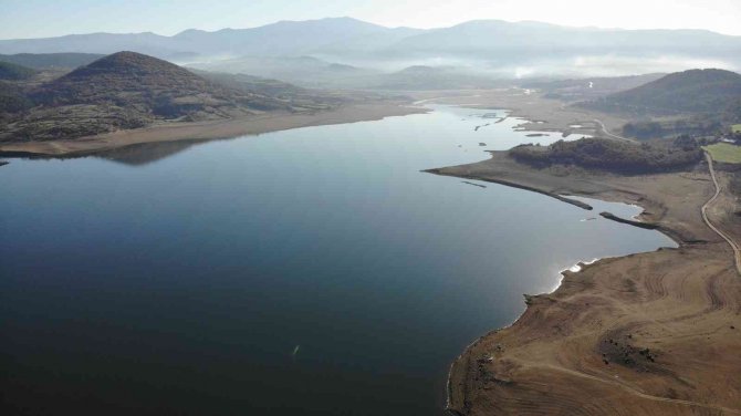 ’Bin Pınarlı İ̇da’ Olarak Geçen Kaz Dağları’ndan Beslenen Bayramiç Barajı Dolmaya Başladı