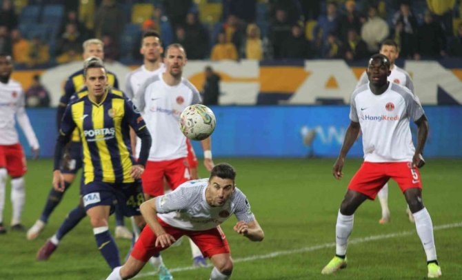 Spor Toto Süper Lig: Ankaragücü: 1 - Ümraniyespor : 2 (Maç Sonucu)