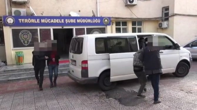 Eylem Yapmak İçin Türkiye’ye Gönderilen Teröristler Yakalandı