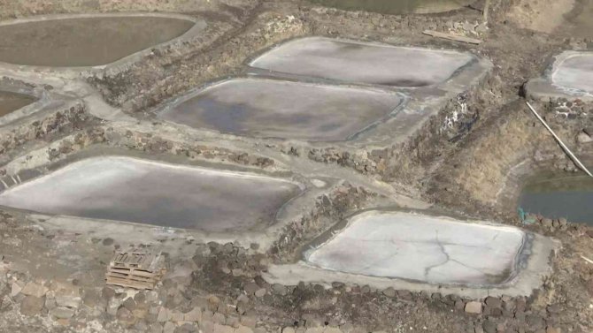 Tunceli’de Yer Altından Çıkarılan Tuzlar Türkiye Ve Avrupa Sofralarını Süslüyor