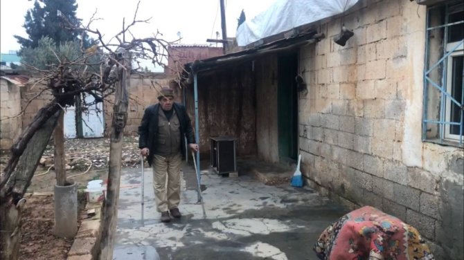 Kanser Tedavisi Gören Oğlunu Ziyarete Gitti Evi Soyuldu