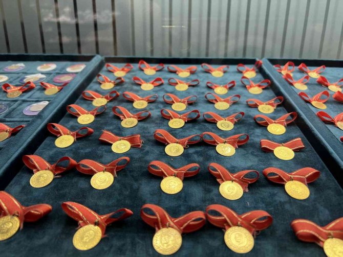 Gram Altında Yeni Yıl Beklentisi ‘Yavaş Yükseliş’