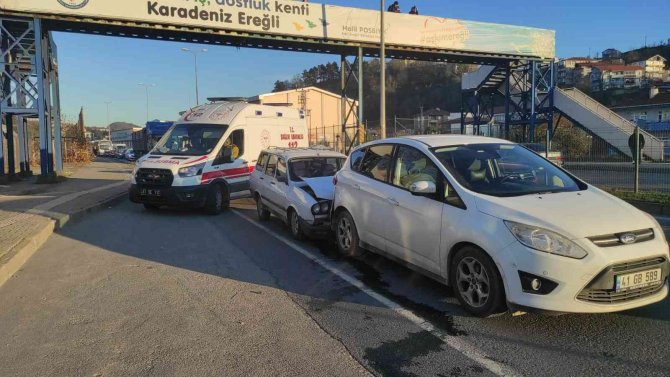 Ereğli’de Trafik Kazası: 4 Yaralı