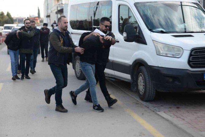 Sahte İlanla 6 Milyon Lira Vurgun Yapan Şebekeye Operasyon: 44 Gözaltı