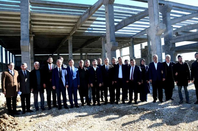 İ̇l Protokolü Tarım Mükemmeliyet Merkezini İnceledi