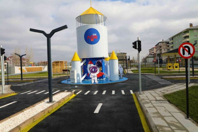 Ağrı’da Çocuk Trafik Eğitim Parkı Tamamlanarak Hizmet İçin Gün Sayıyor