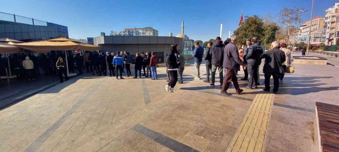 Aydın’da Acıkan Bu Kuyruğa Giriyor