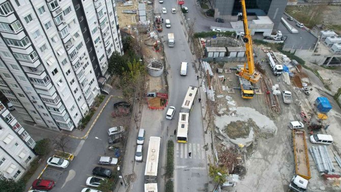 İ̇ett Otobüsü Arızasına Bir Yenisi Daha Eklendi