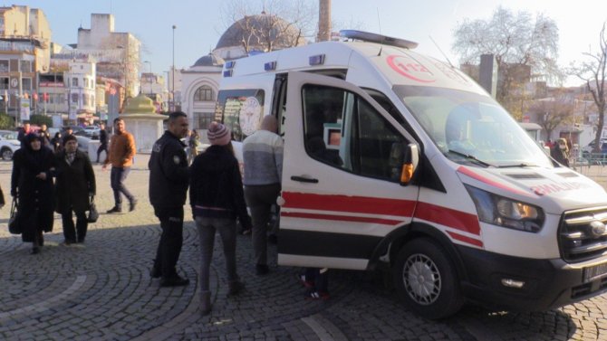 Çocuk Parkında Başlayan Tartışma Bıçaklı Kavgaya Dönüştü