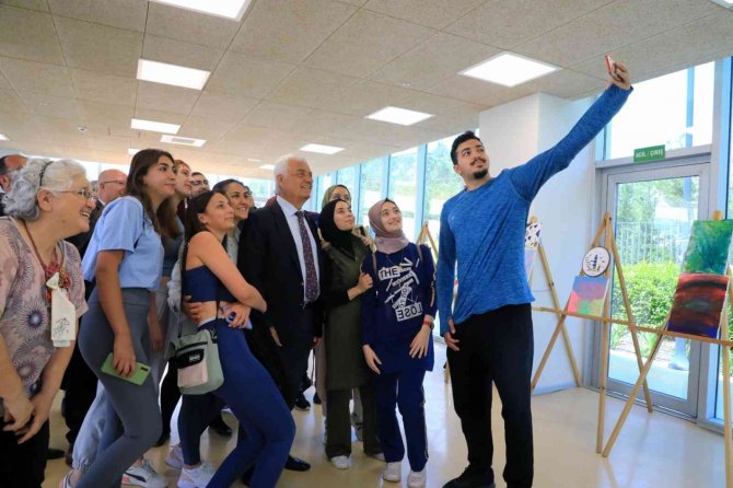 Başkan Gürün, 2022 Yılının En Çok Konuşulan Kişilerinden Oldu