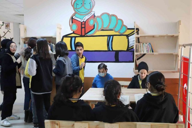 Bayburt’ta Kütüphanesiz Okul Kalmadı