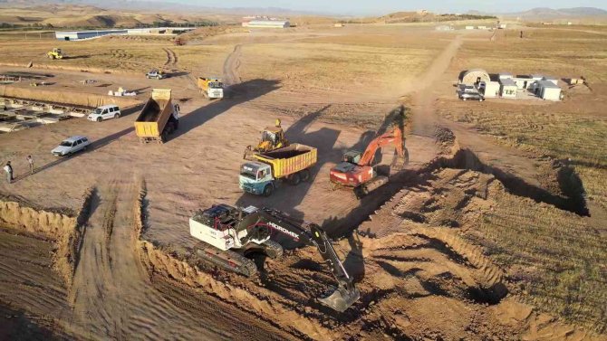 Ekonomiye Yıllık 200 Milyon Dolar Katkı Sağlayacak Dev Yatırımlar İlerliyor