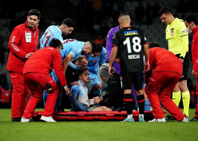 Edin Visca Hastaneye Götürüldü