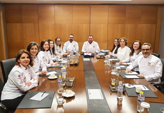Gastronomi Derneği’nde, Sezgin Güven Tazeledi