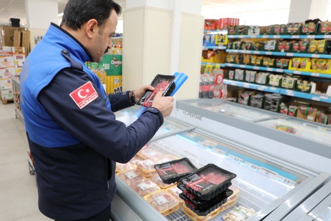 İ̇lkadım’da Marketler Mercek Altında