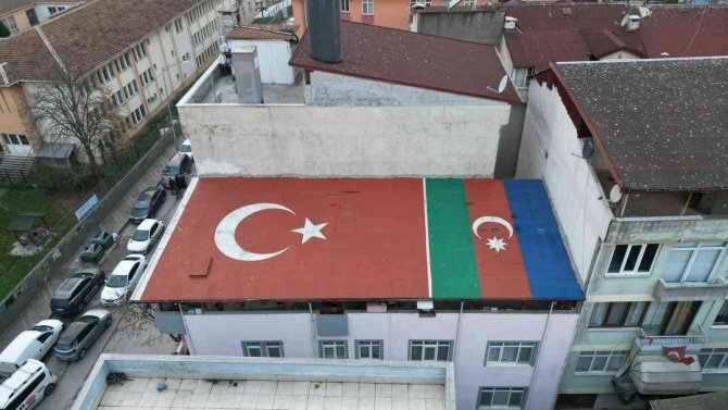 Bu Evin Çatısını Gören Şaşkına Dönüyor
