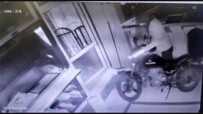 Kayseri Polisi 5 Günde 37 Hırsızlık Olayı Aydınlattı, 62 Şüpheliyi Yakaladı