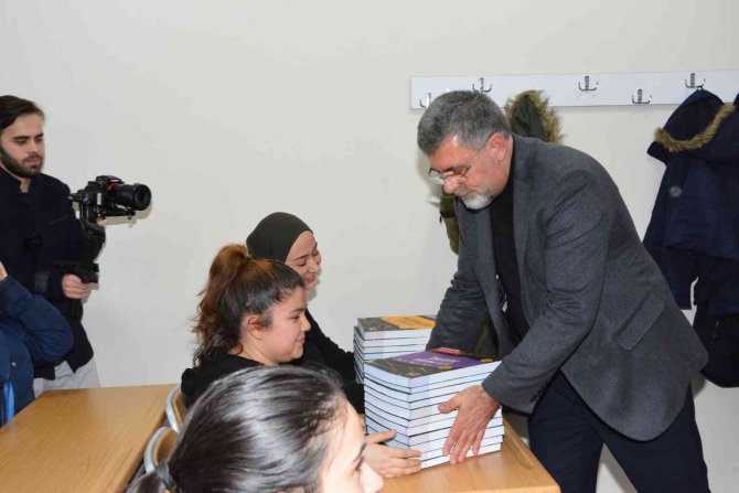 Kepsut Belediyesi’nden Eğitime Destek