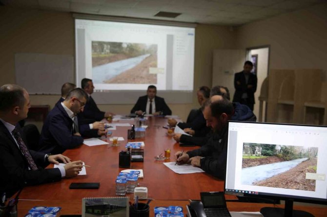 Dereyi Kirleten Firma Faaliyetten Men Edildi