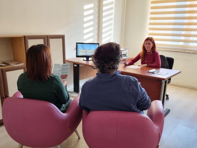 Kütahya’da 2 Yılda 3 Bin 104 Kişi Evlilik Eğitimi Aldı