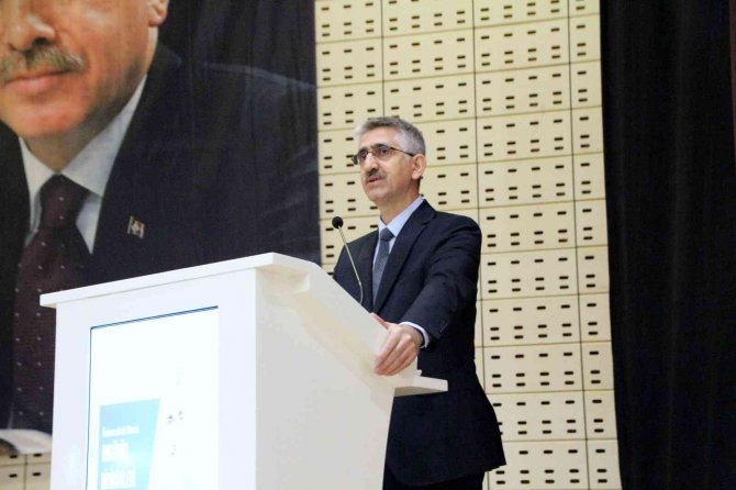 Bakan Yardımcısı Dr. Nazif Yılmaz Konferans Verdi