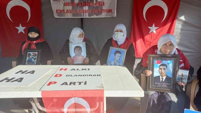 Muş’ta Evlat Nöbetine Katılan Ailelerin Sayısı 44’e Yükseldi