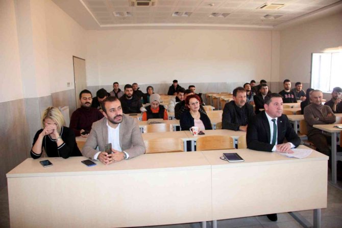 Kilis Tarımı Ve Ziraat Mühendislerinin Tarıma Katkısı Konferansı Düzenlendi