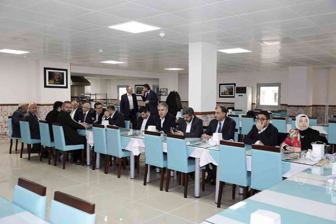 Subü Rektörü Sarıbıyık: “Proje Çalışmalarımız Artık Üretime Dönmeye Başladı”