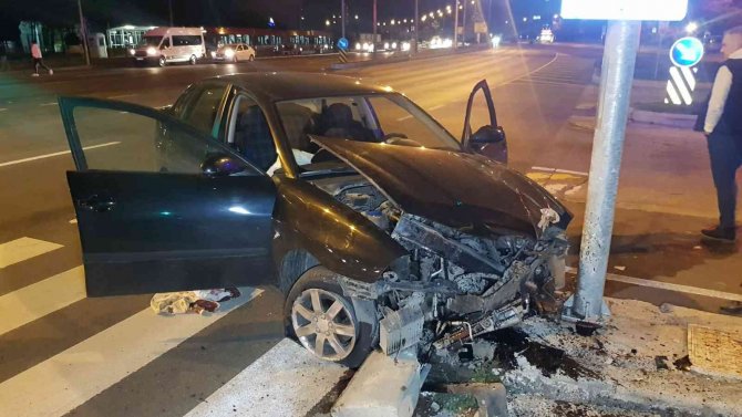 Samsun’da Trafik Kazası: 2 Yaralı