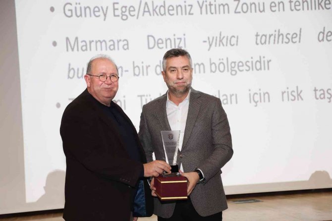 Şile Belediyesi’nden Şile’nin Deprem Bilincini Yükselten Konferans