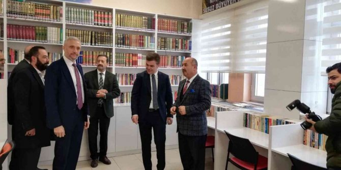 Simav Anadolu İ̇mam Hatip Lisesinde Kütüphane Açılışı
