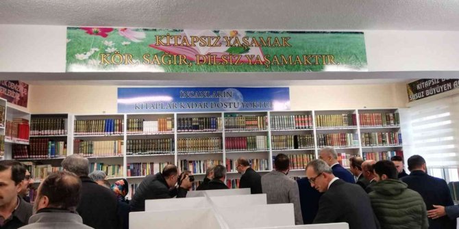 Simav Anadolu İ̇mam Hatip Lisesinde Kütüphane Açılışı